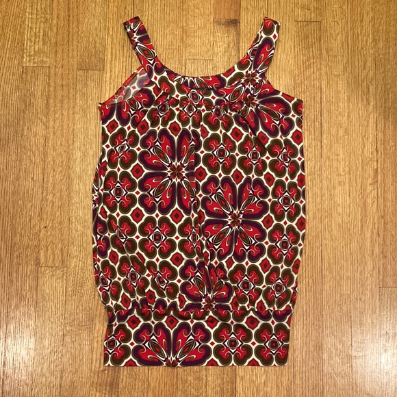 Rampage Red and Brown Print Top Size Medium - Picture 8 of 11